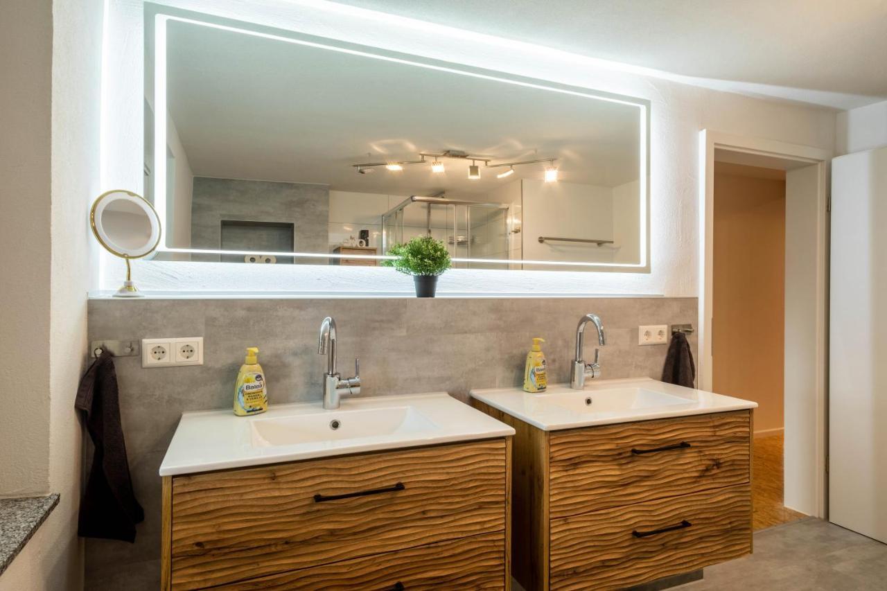 Ferienwohnung Ellenweiler Bis 15 P Friedrichshafen Bagian luar foto